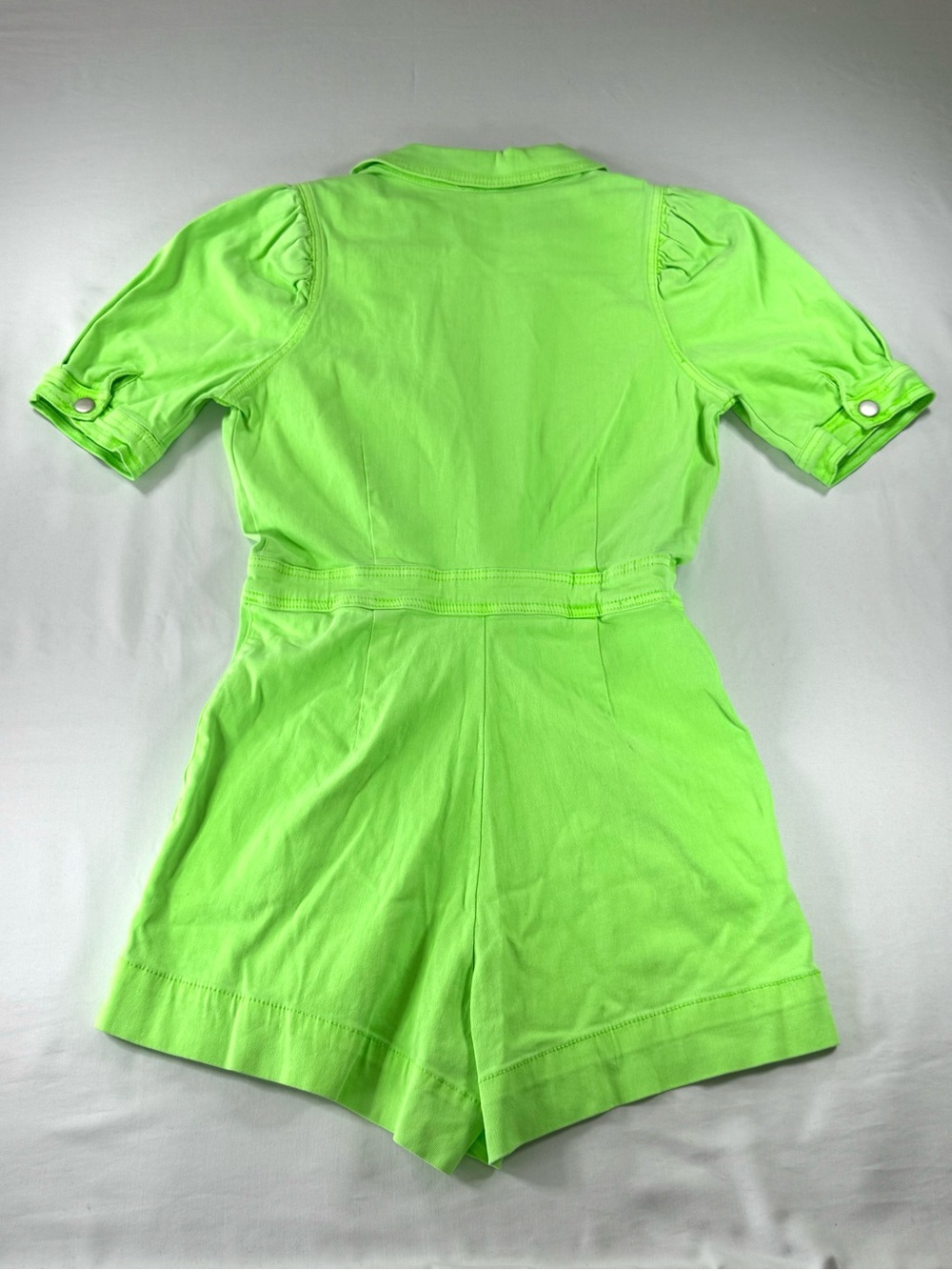 NWT! day+moon Women’s M Lime Green Denim Puff Sleeve Collared Zip/Button Romper - Picture 5 of 10
